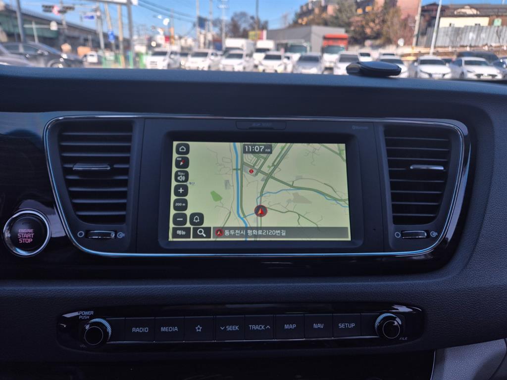 KIA Carnival 2019 Blanco - Importación desde Corea - HF Imports Iquique - Foto 13