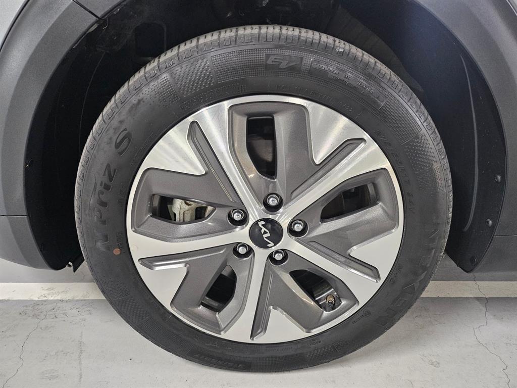 KIA Niro 2023 Gris - Importación desde Corea - HF Imports Iquique - Foto 19