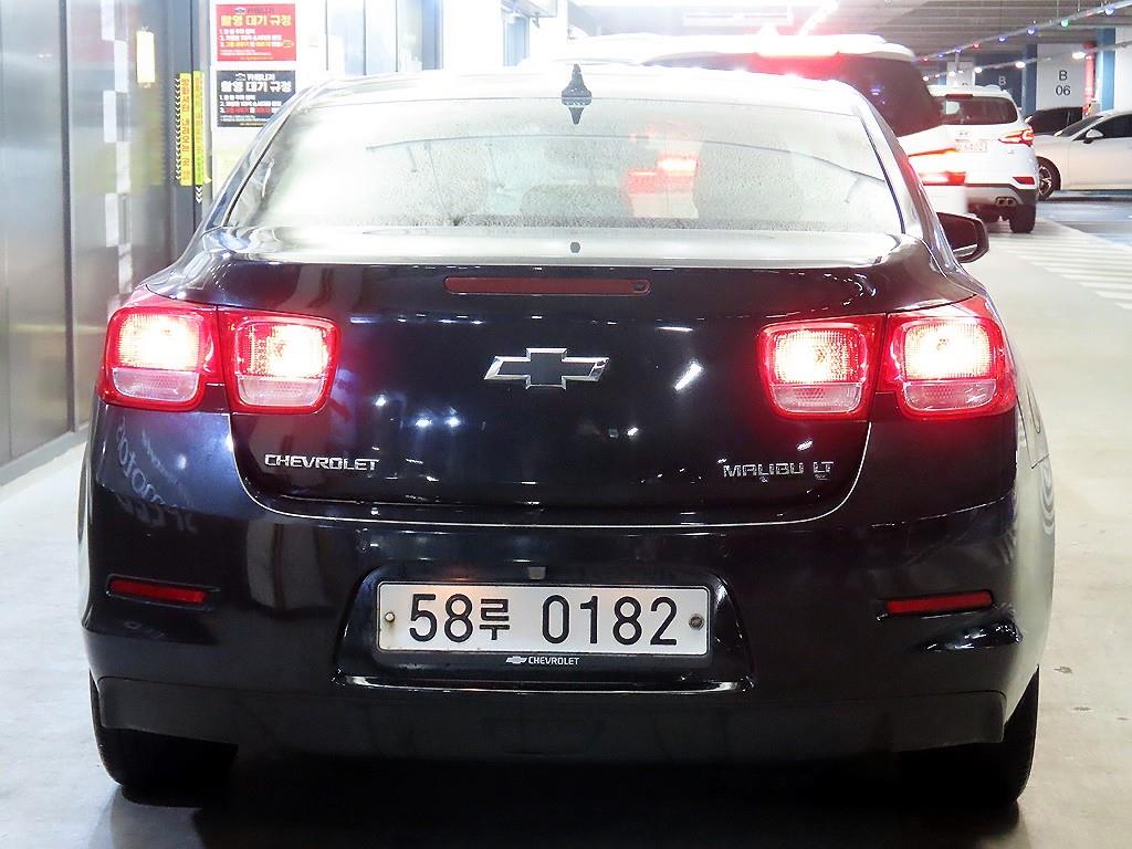 Chevrolet Malibu - Vista 5