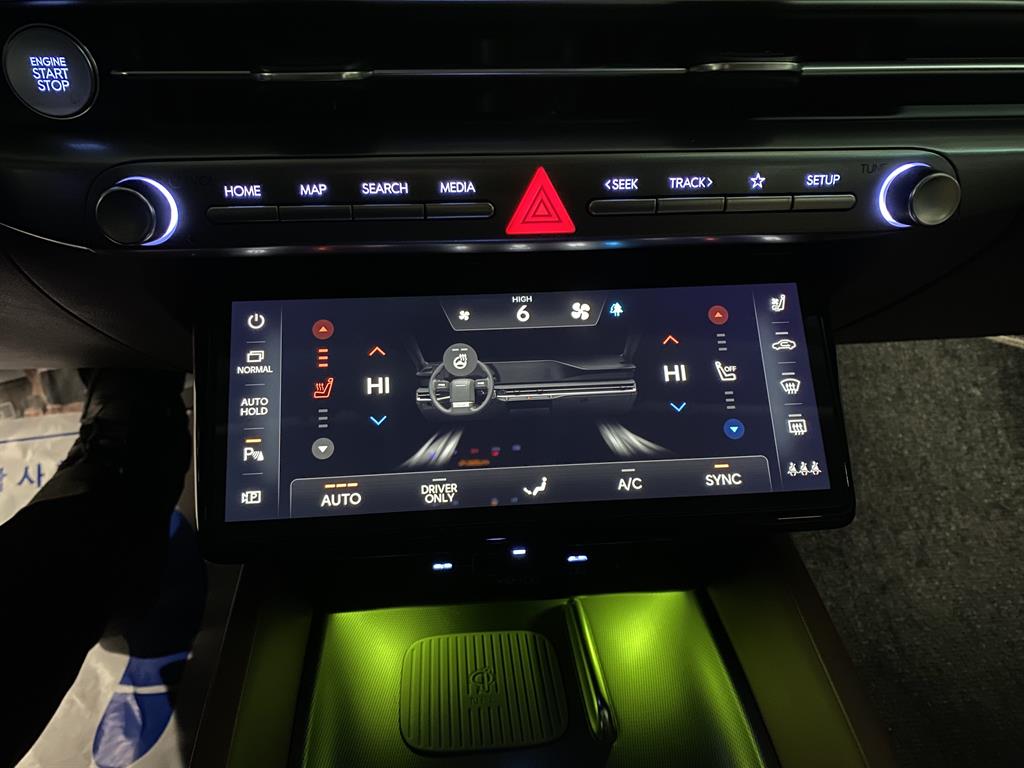 HYUNDAI Grandeur - Vista 10