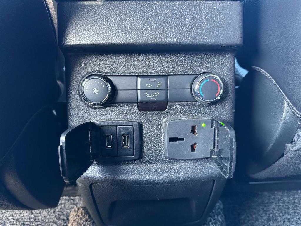 Ford Explorer 2018 Negro - Importación desde Corea - HF Imports Iquique - Foto 16