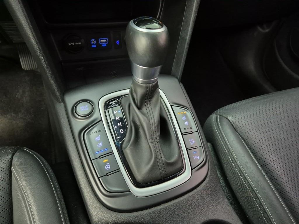 HYUNDAI Kona - Vista 8