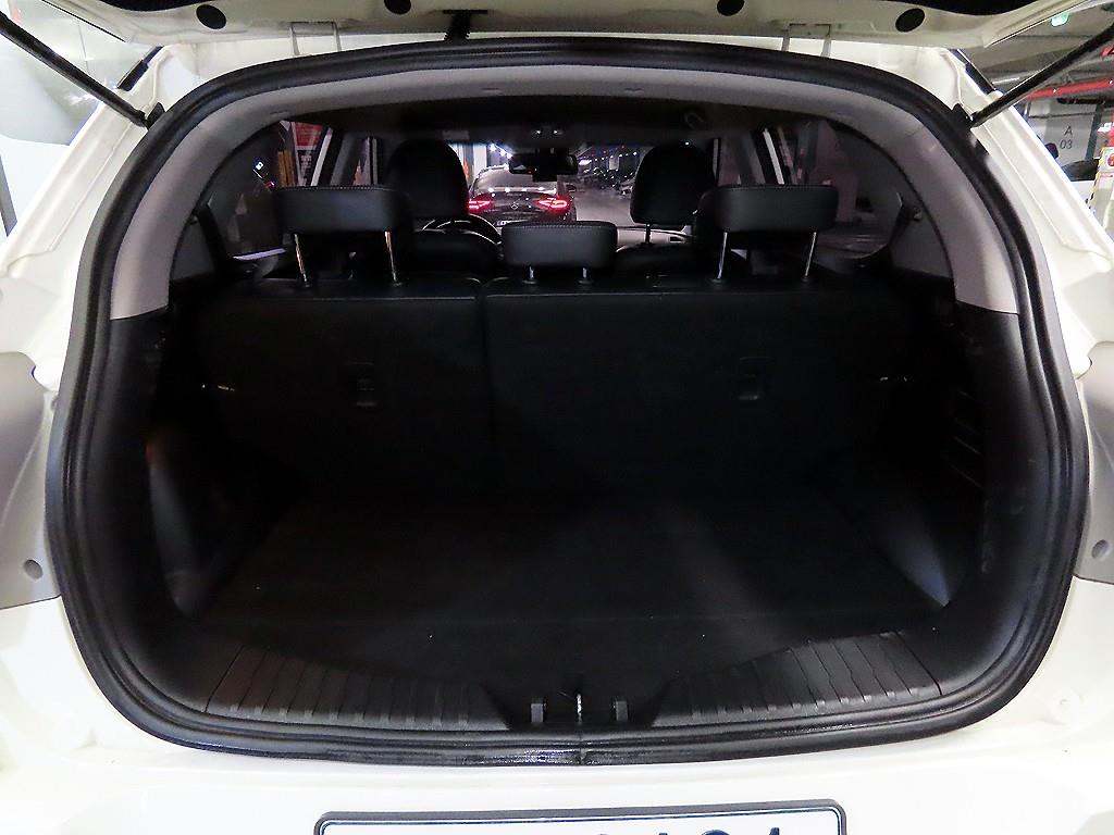 Ssangyong Tivoli 2016 Blanco - Importación desde Corea - HF Imports Iquique - Foto 18