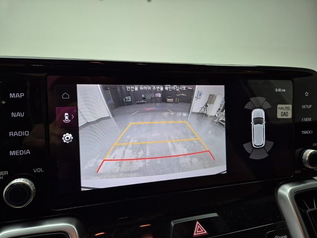 KIA Sorento - Vista 11