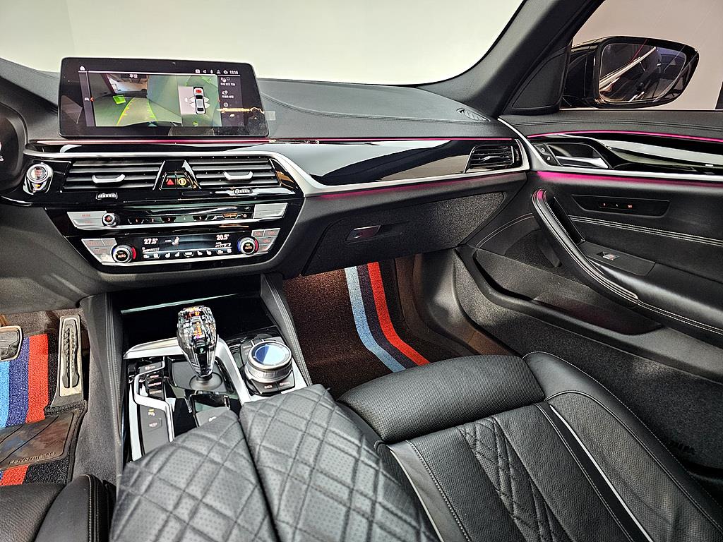 BMW 5 Series - Vista 10
