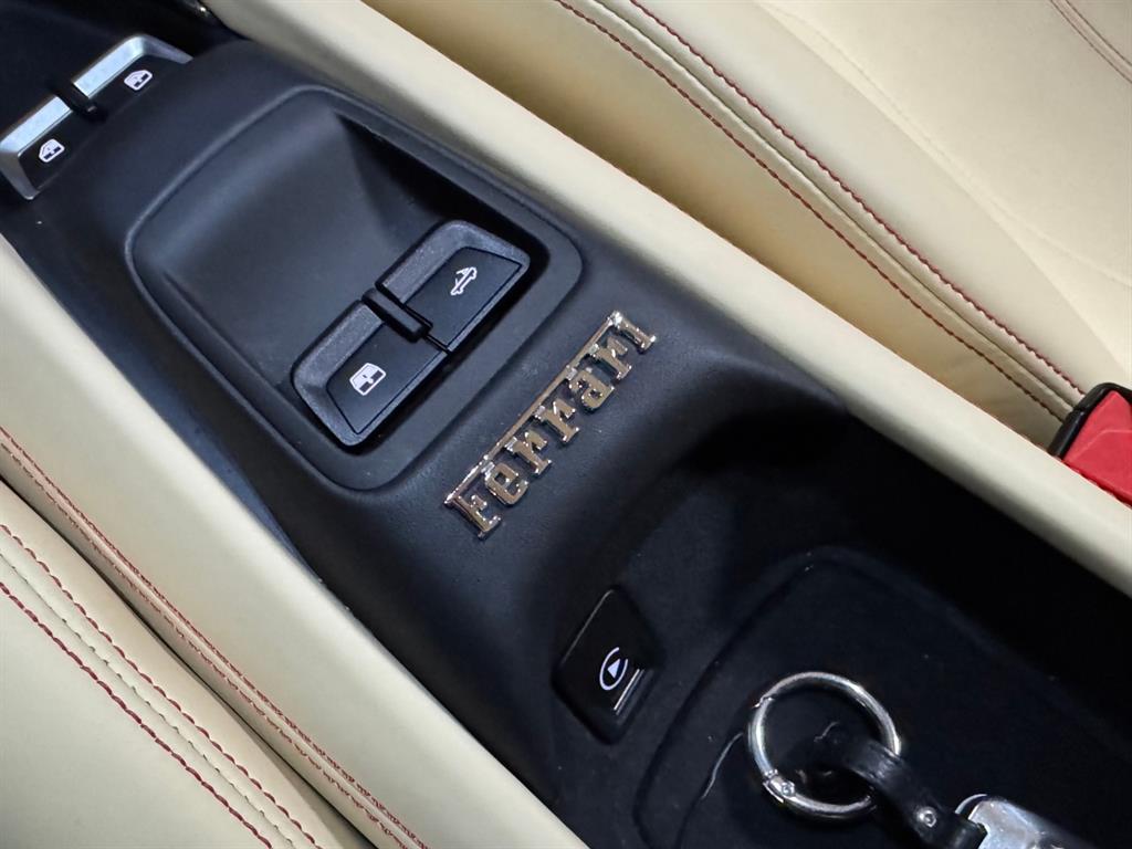 Ferrari F8 2023 Rojo - Importación desde Corea - HF Imports Iquique - Foto 13