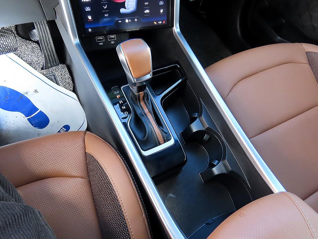 Ssangyong Torres - Vista 10