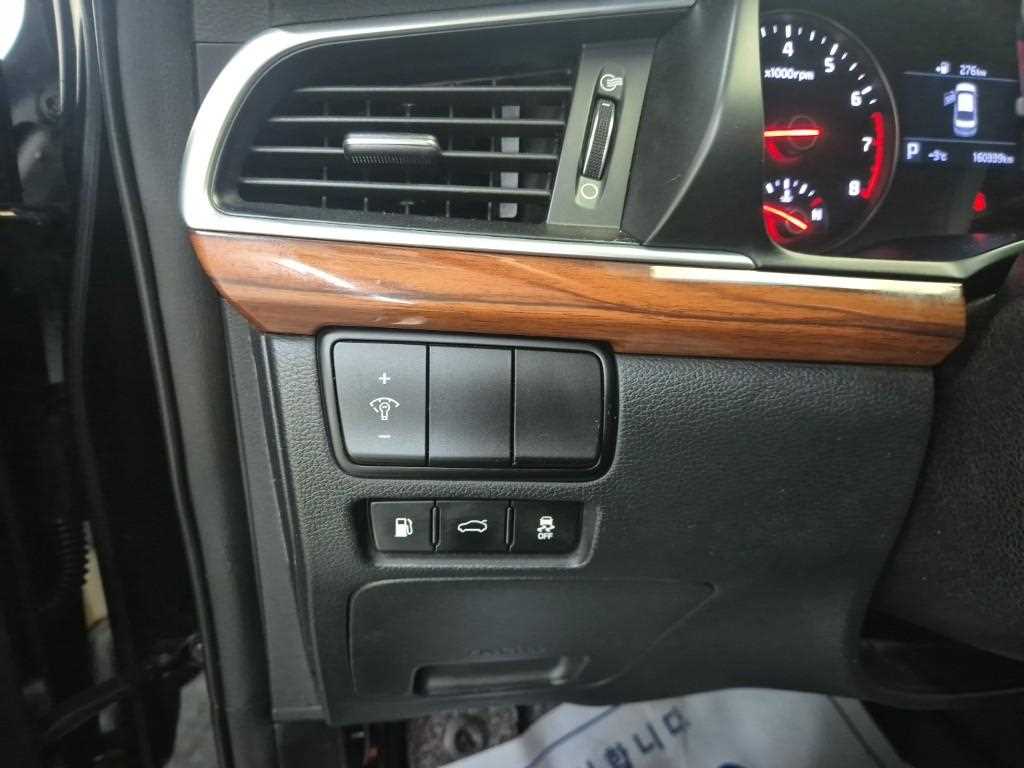 KIA K7 2016 Negro - Importación desde Corea - HF Imports Iquique - Foto 16