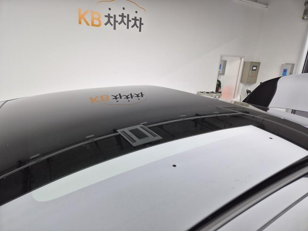 Mercedes Benz E class - Vista 12