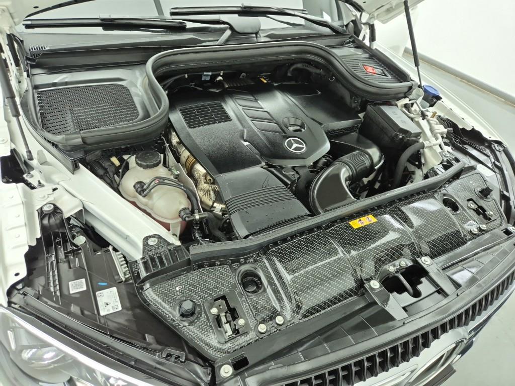 Mercedes Benz GLE Class - Vista 6