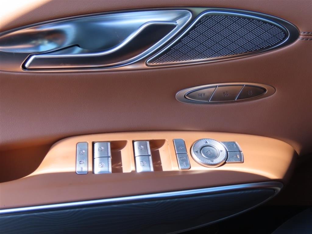 Genesis GV70 2023 Blanco - Importación desde Corea - HF Imports Iquique - Foto 12