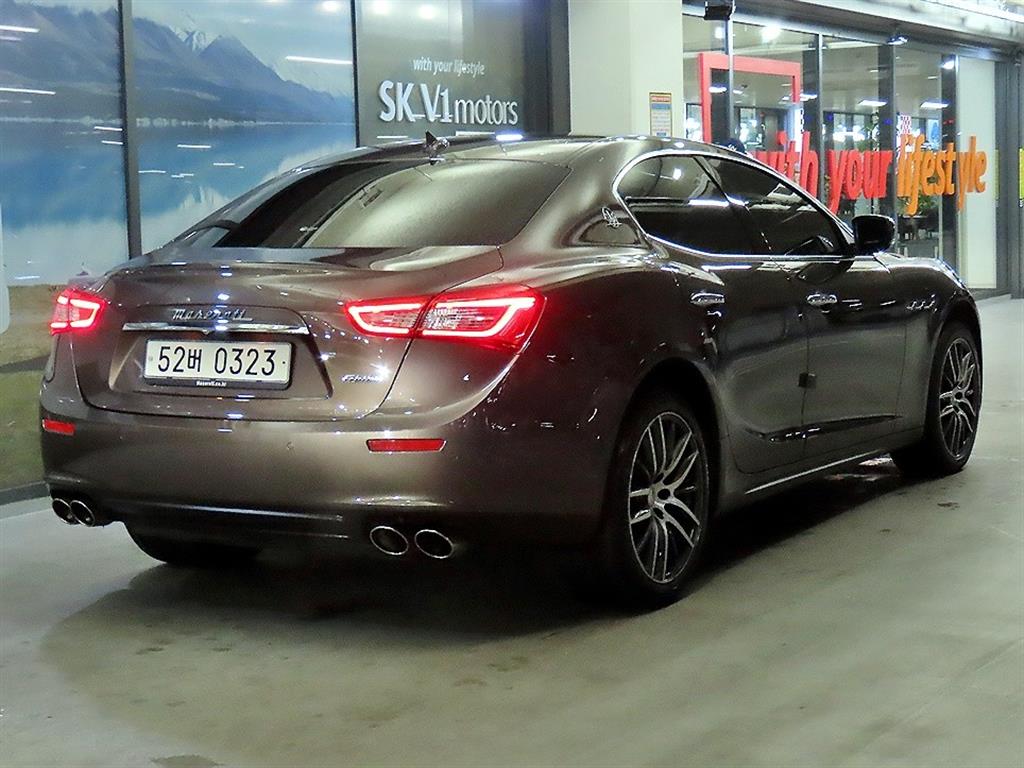 Maserati Ghibli - Vista 4