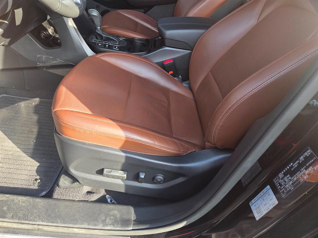 HYUNDAI Santa Fe - Vista 7