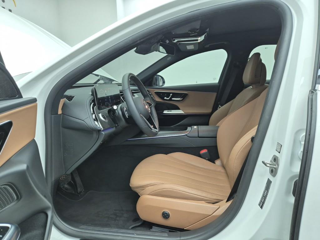 Mercedes Benz E class - Vista 11