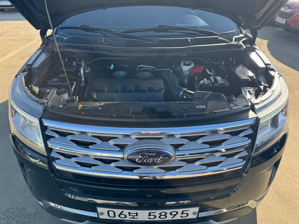 Ford Explorer 2018 Negro - Importación desde Corea - HF Imports Iquique - Foto 19