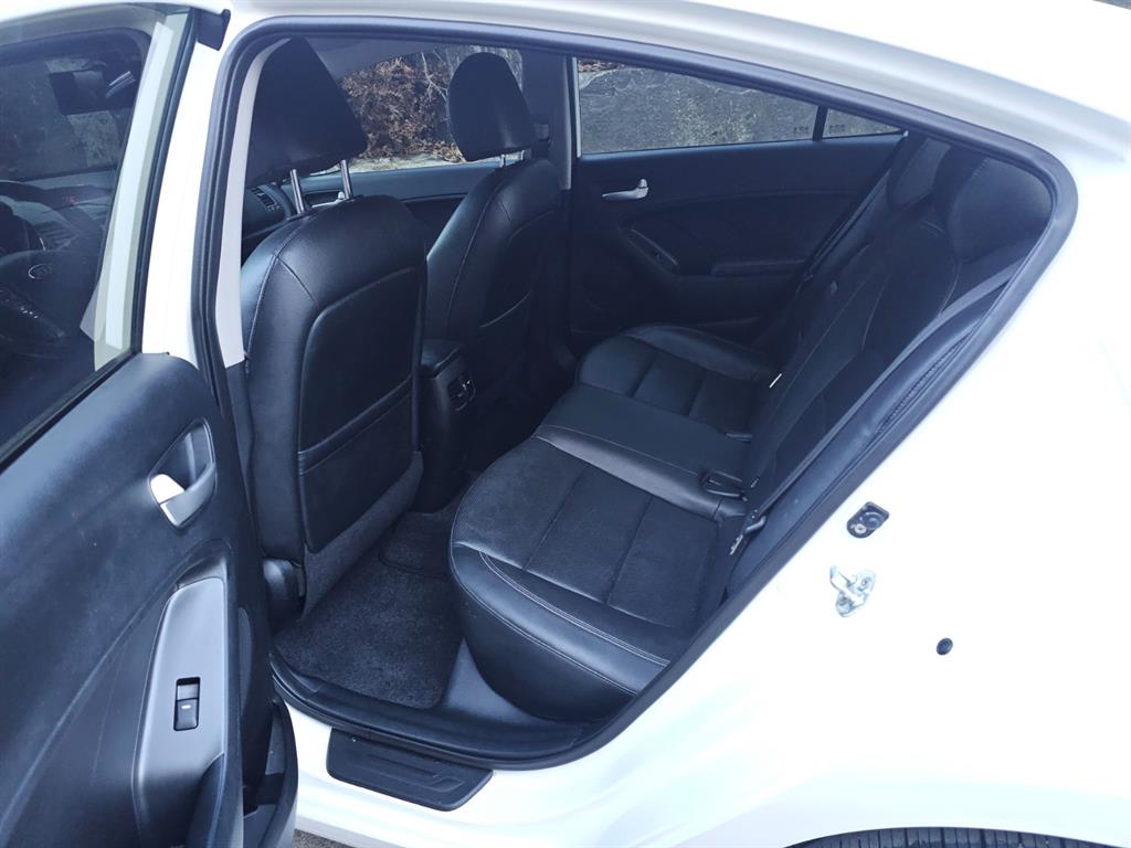 KIA K3 2014 Blanco - Importación desde Corea - HF Imports Iquique - Foto 18