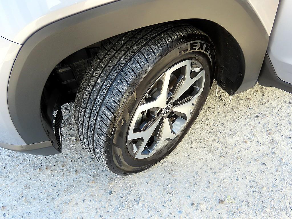 Ssangyong Torres 2023 Plateado - Importación desde Corea - HF Imports Iquique - Foto 20