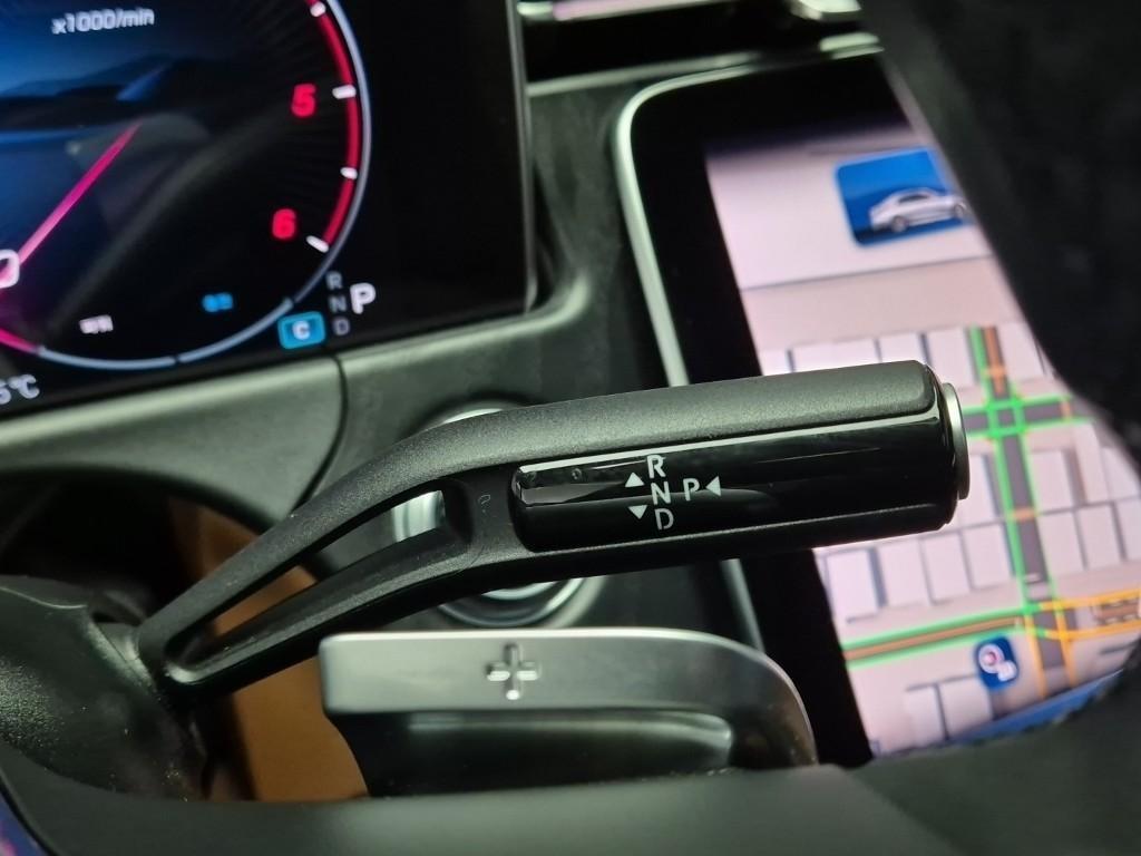 Mercedes Benz E class - Vista 7