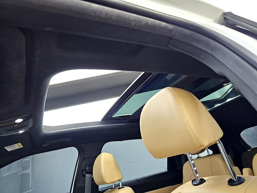 KIA Sorento - Vista 12