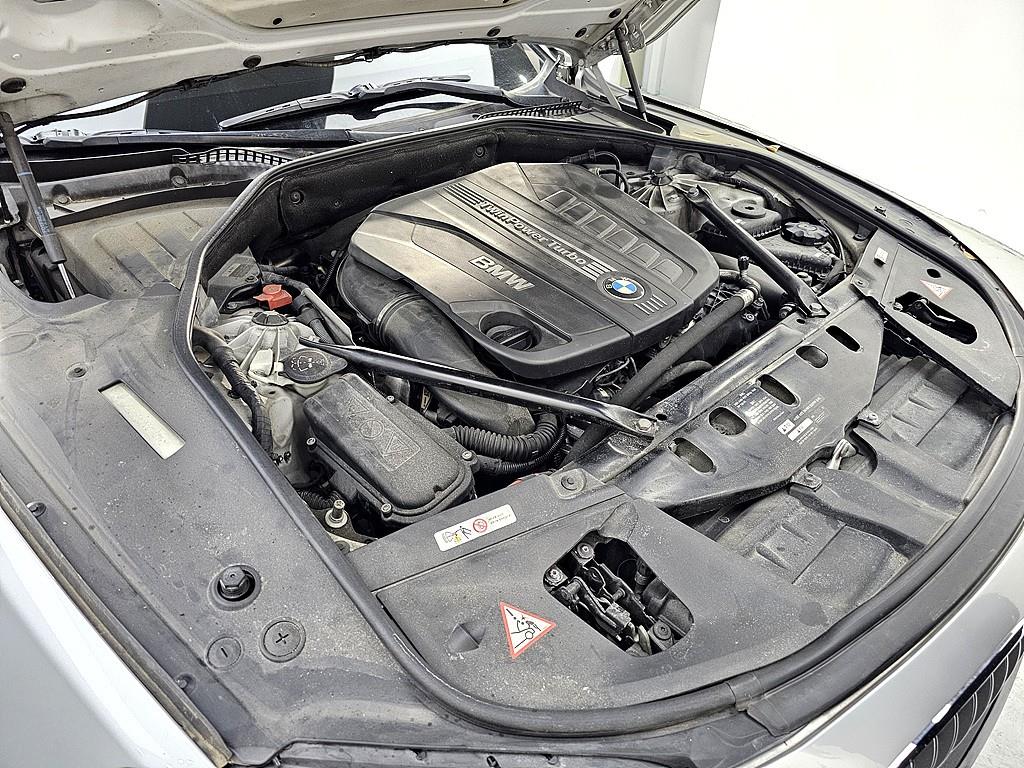 BMW 7 Series - Vista 6