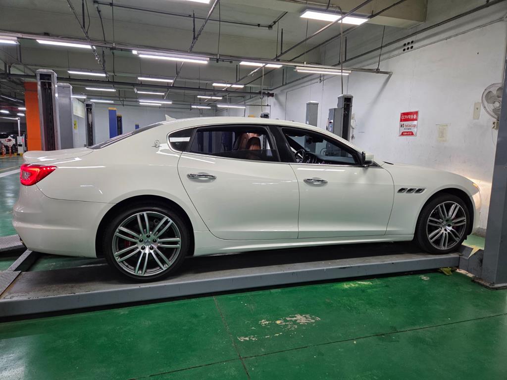 Maserati Quattroforte - Vista 5