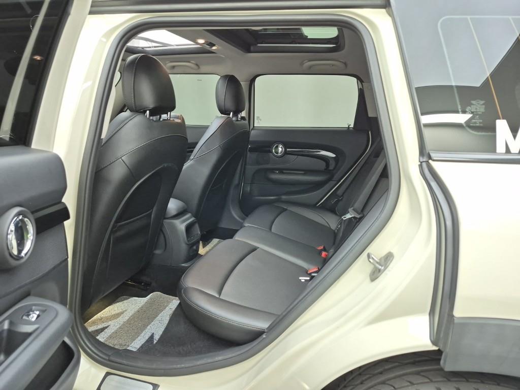 Mini Clubman - Vista 12