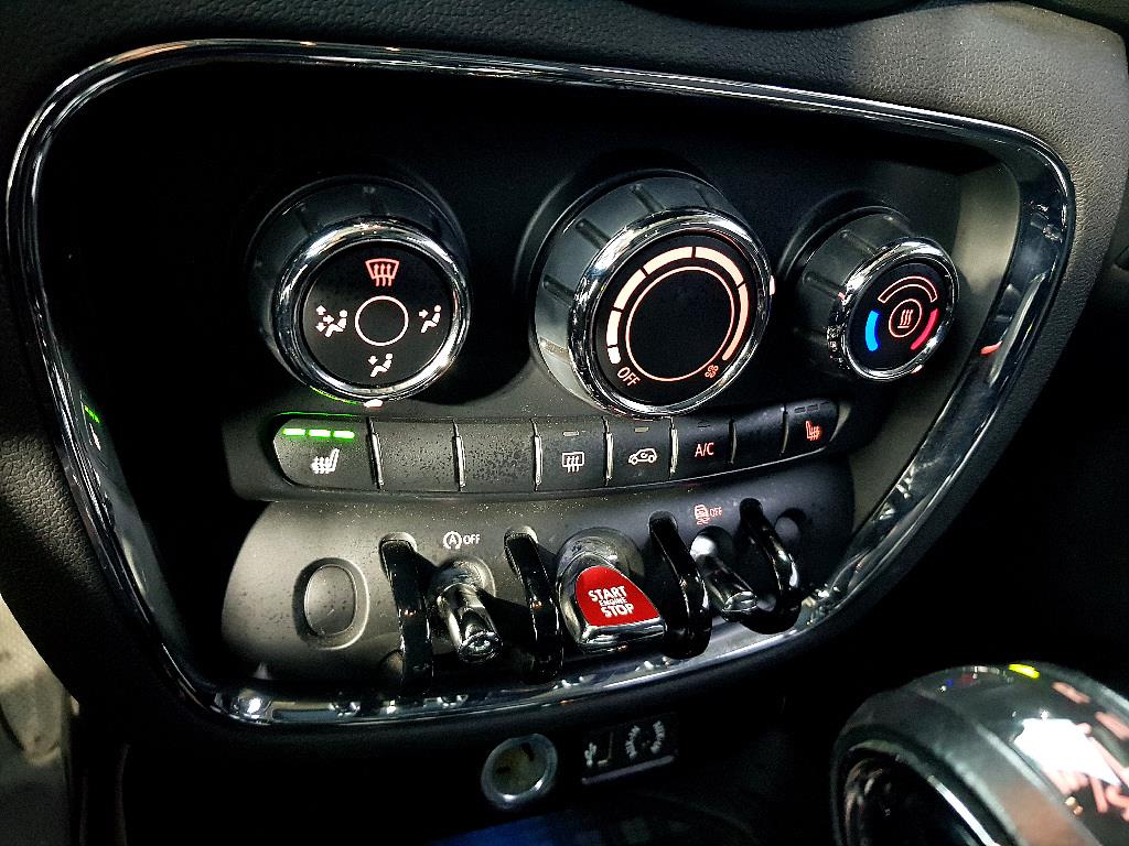 Mini Clubman - Vista 12