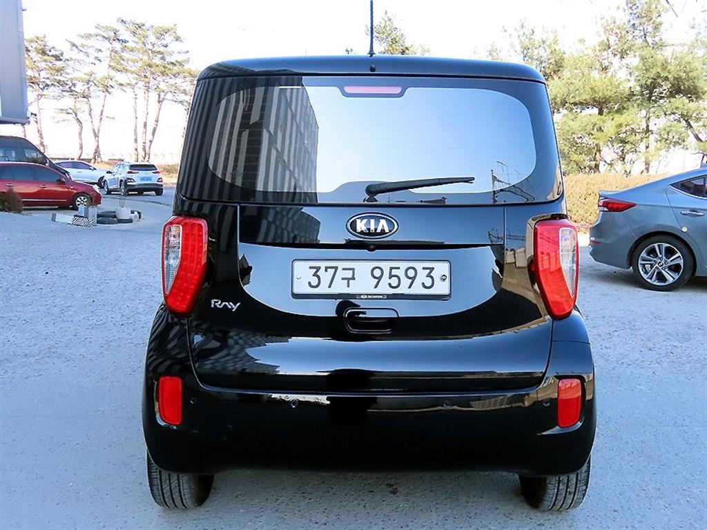 KIA Ray - Vista 4