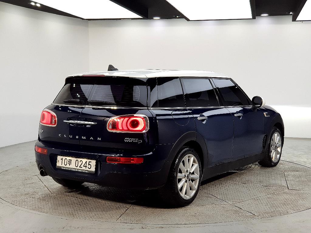 Mini Clubman - Vista 4