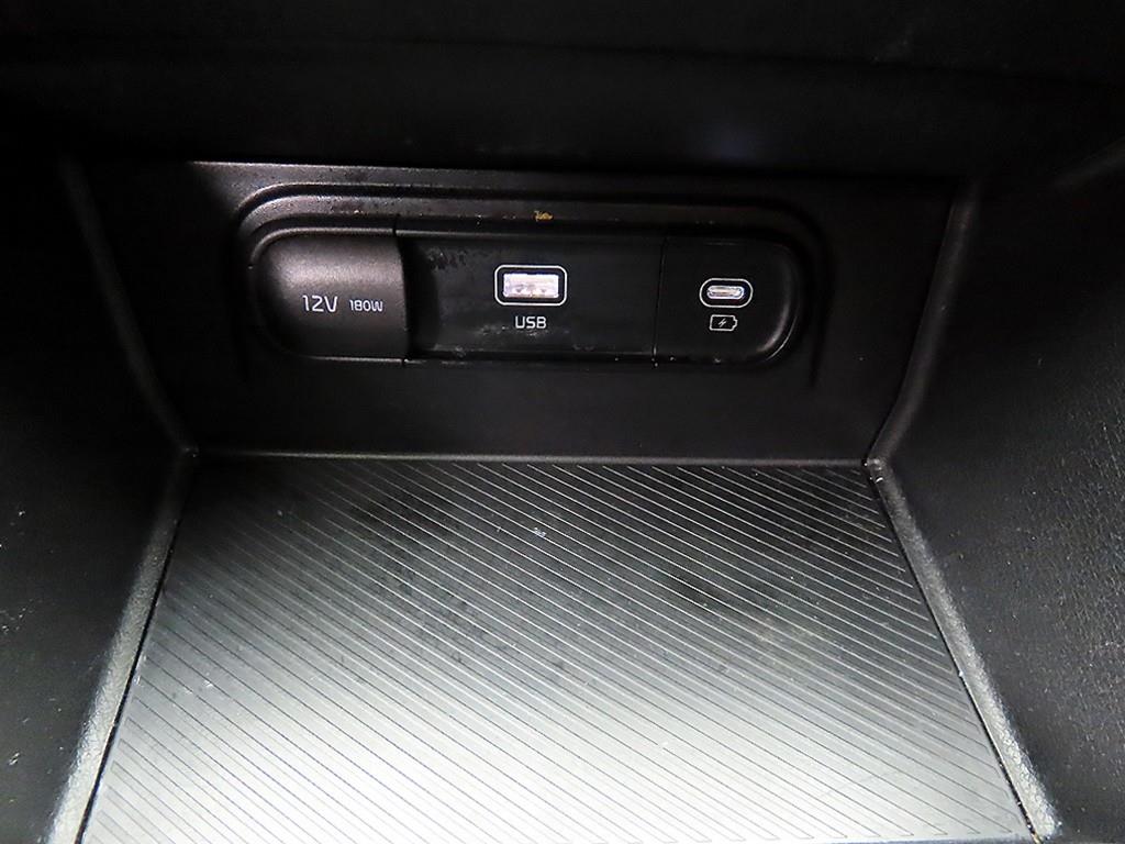 KIA Sportage - Vista 12