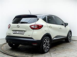 SAMSUNG QM3 - Vista 8