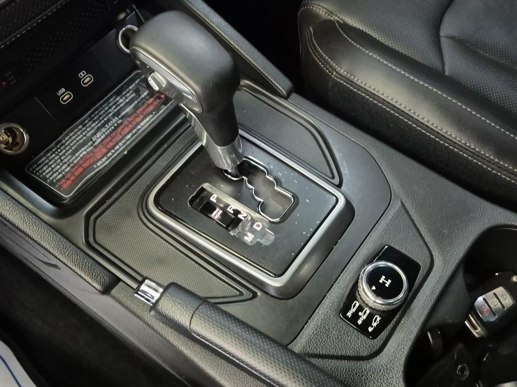 Ssangyong Rexton - Vista 8