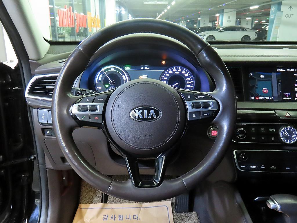 KIA K7 - Vista 8
