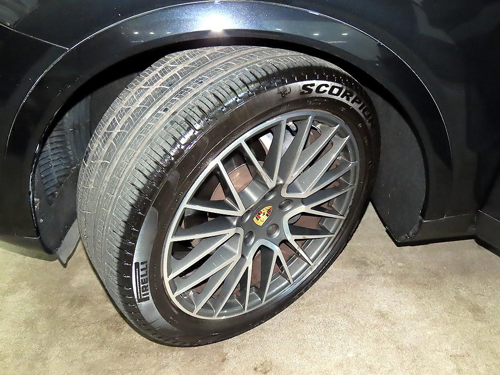 Porsche Cayenne 2021 Negro - Importación desde Corea - HF Imports Iquique - Foto 20