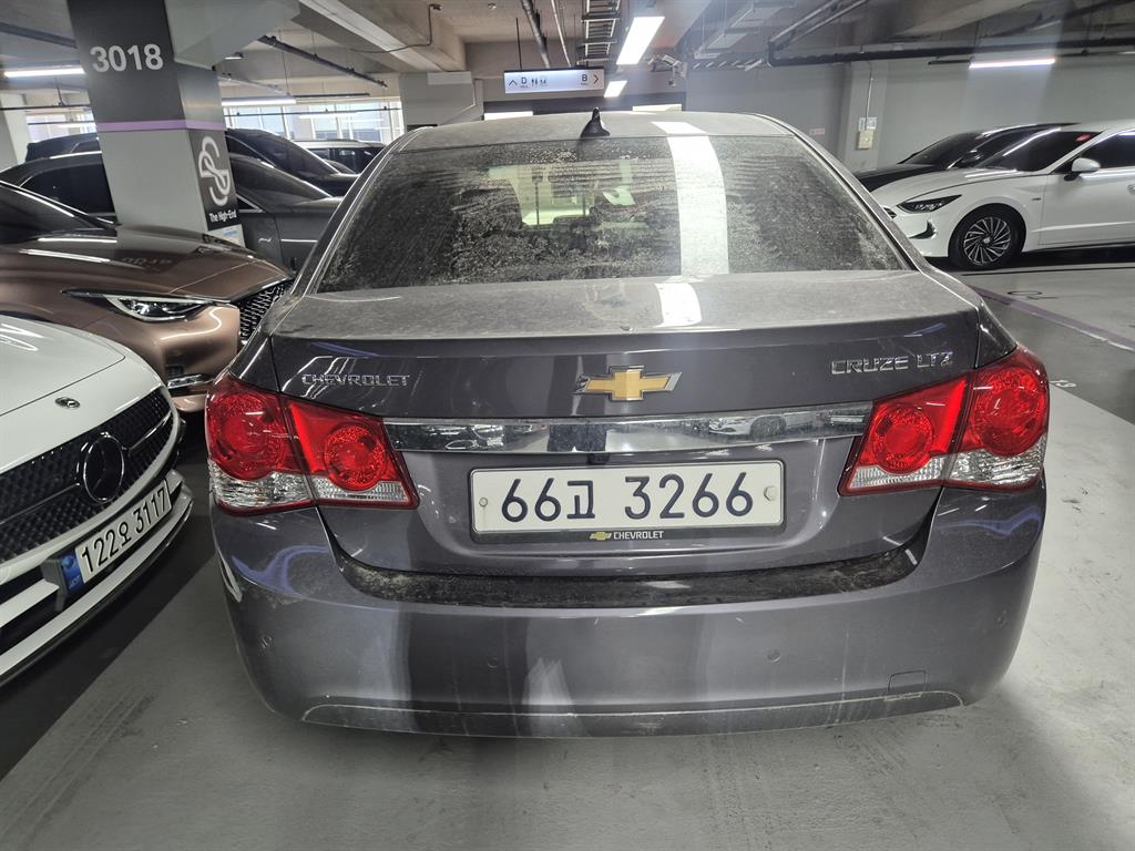 Chevrolet Cruise - Vista 2