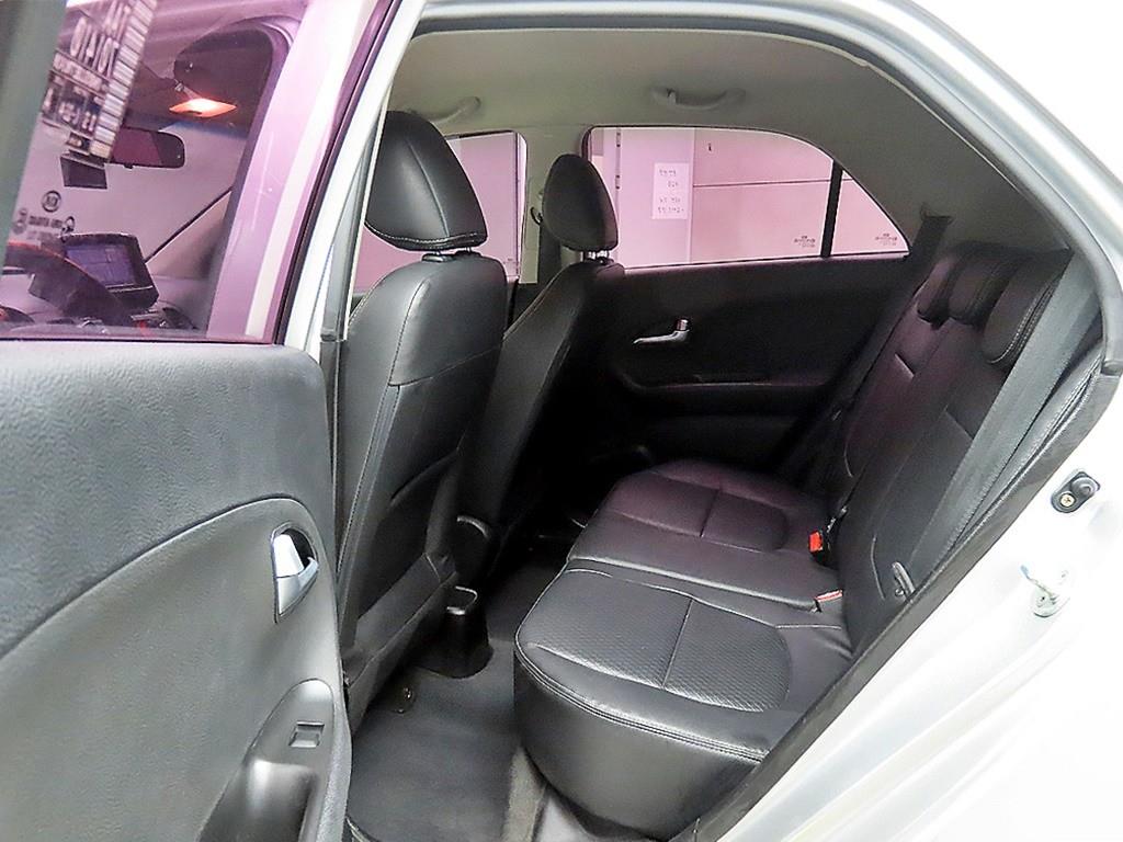 KIA Morning - Vista 6