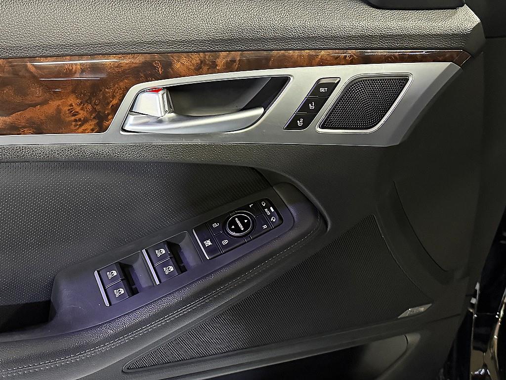 HYUNDAI Genesis 2016 Negro - Importación desde Corea - HF Imports Iquique - Foto 13