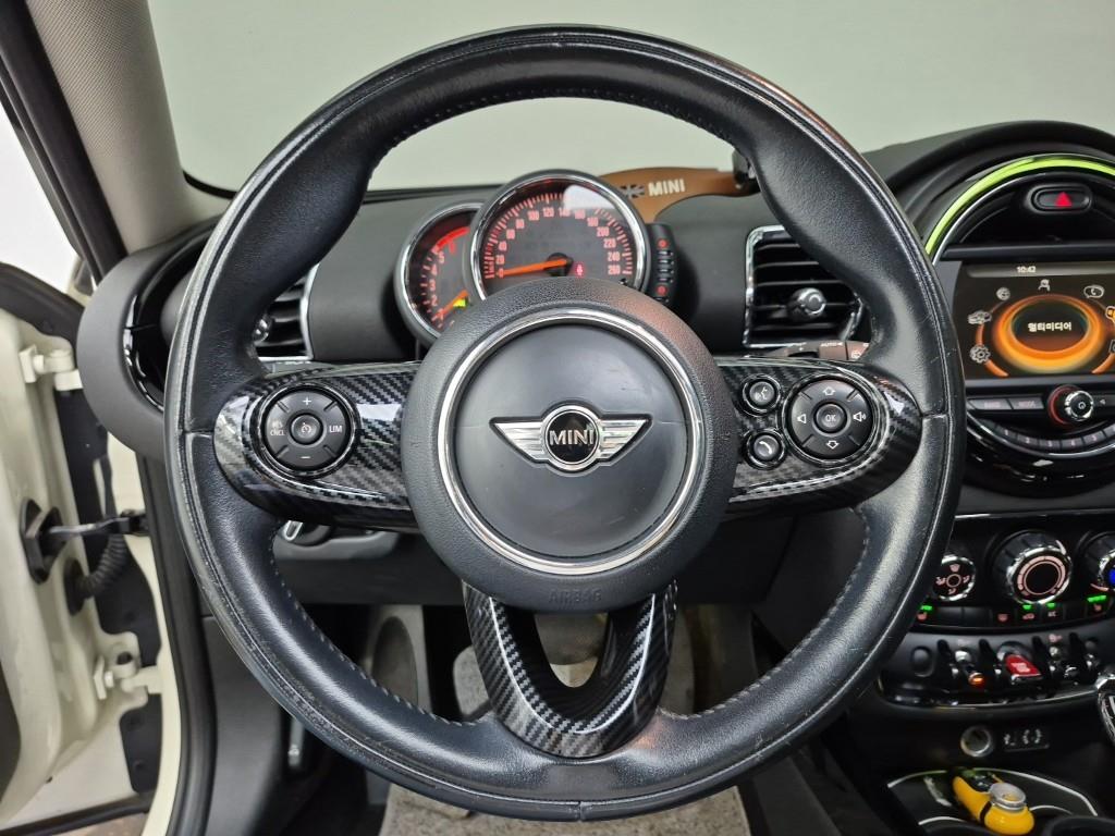 Mini Clubman - Vista 9