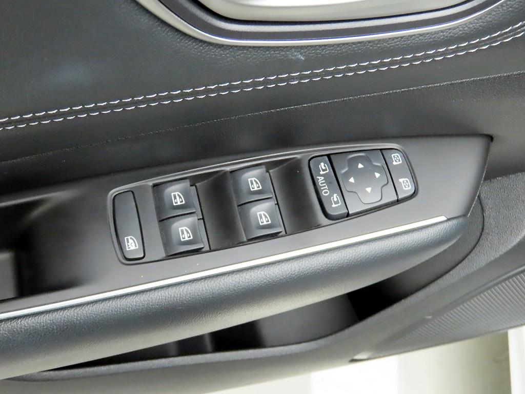 SAMSUNG SM6 - Vista 12