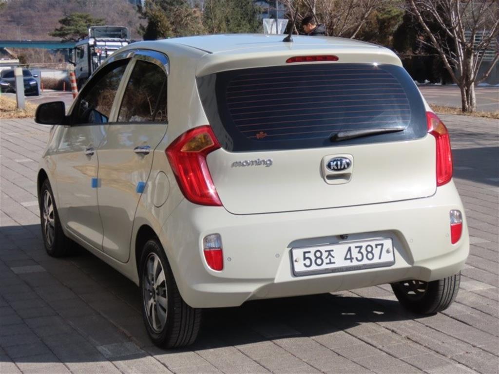 KIA Morning - Vista 7