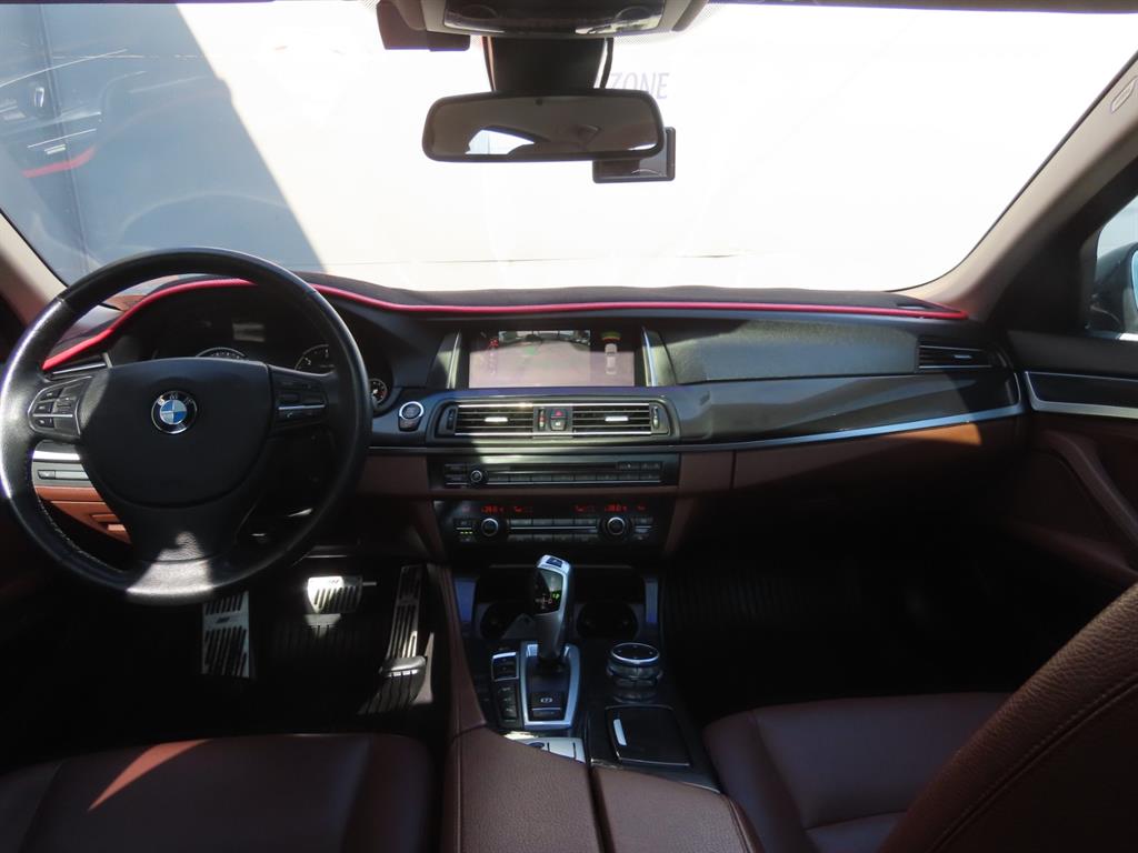 BMW 5 Series - Vista 11