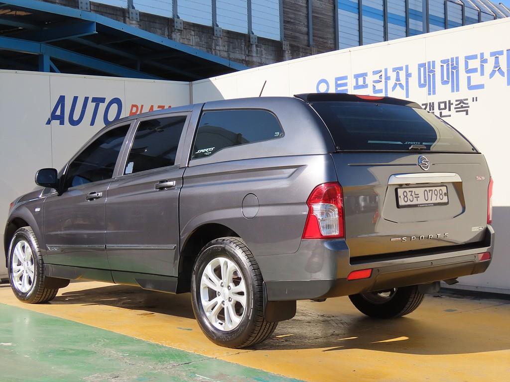 Ssangyong Korando - Vista 4