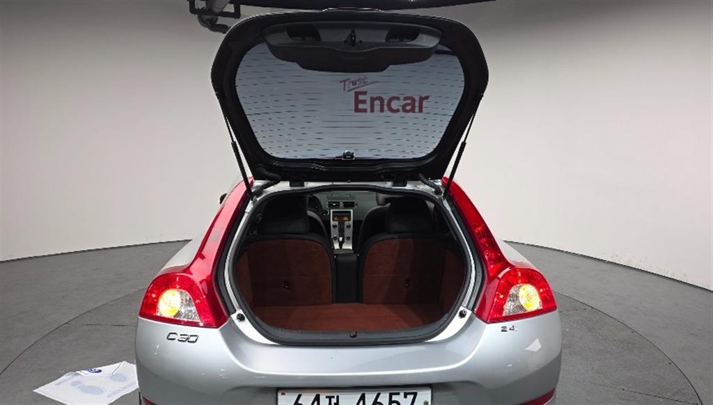 Volvo C30 2010 Gris - Importación desde Corea - HF Imports Iquique - Foto 20