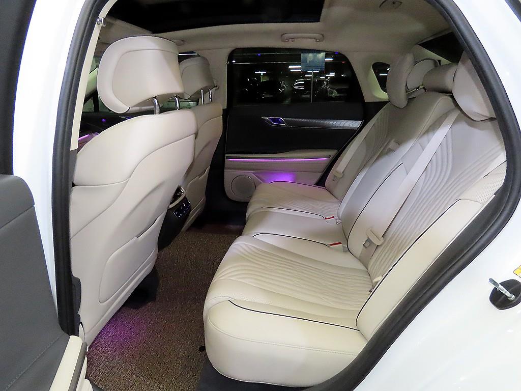 Genesis G80 - Vista 7