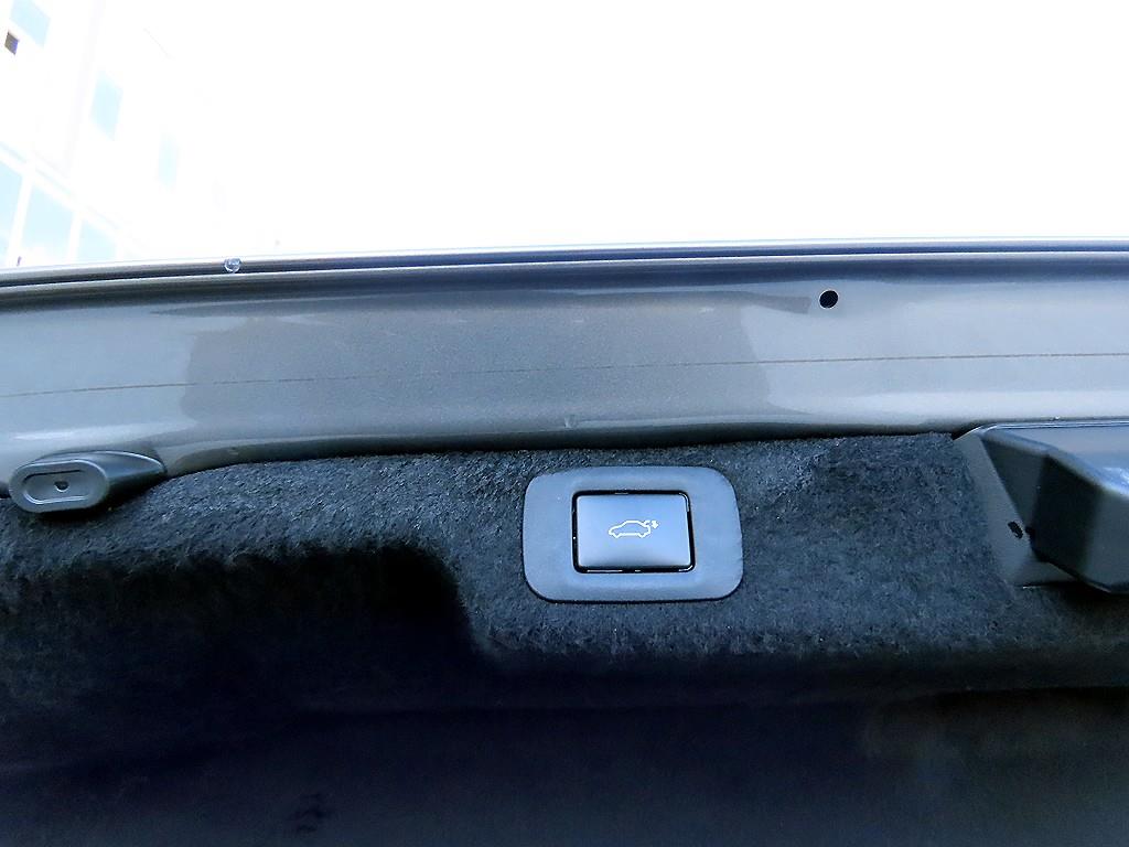 Lexus LS 2026 Gris - Importación desde Corea - HF Imports Iquique - Foto 16