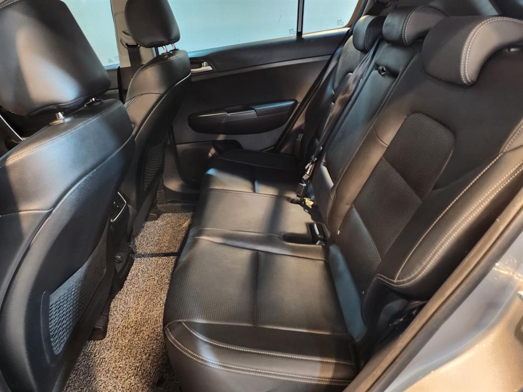 KIA Sportage - Vista 6