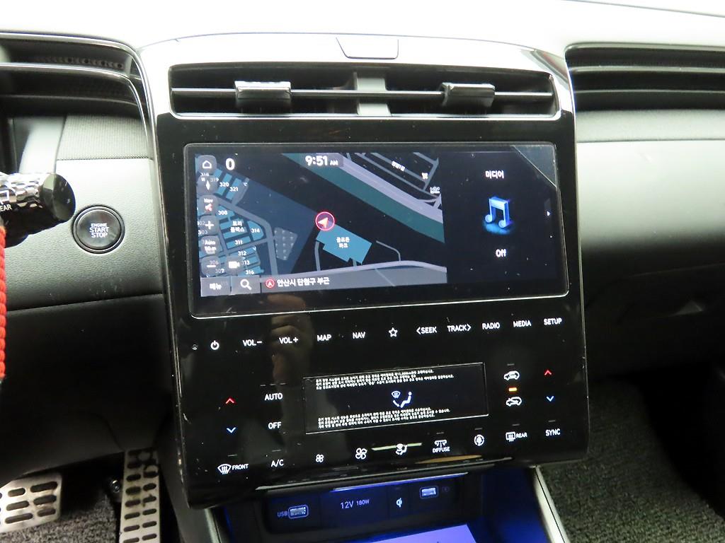 HYUNDAI Tucson - Vista 10