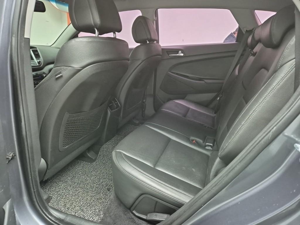 HYUNDAI Tucson 2016 Gris - Importación desde Corea - HF Imports Iquique - Foto 16