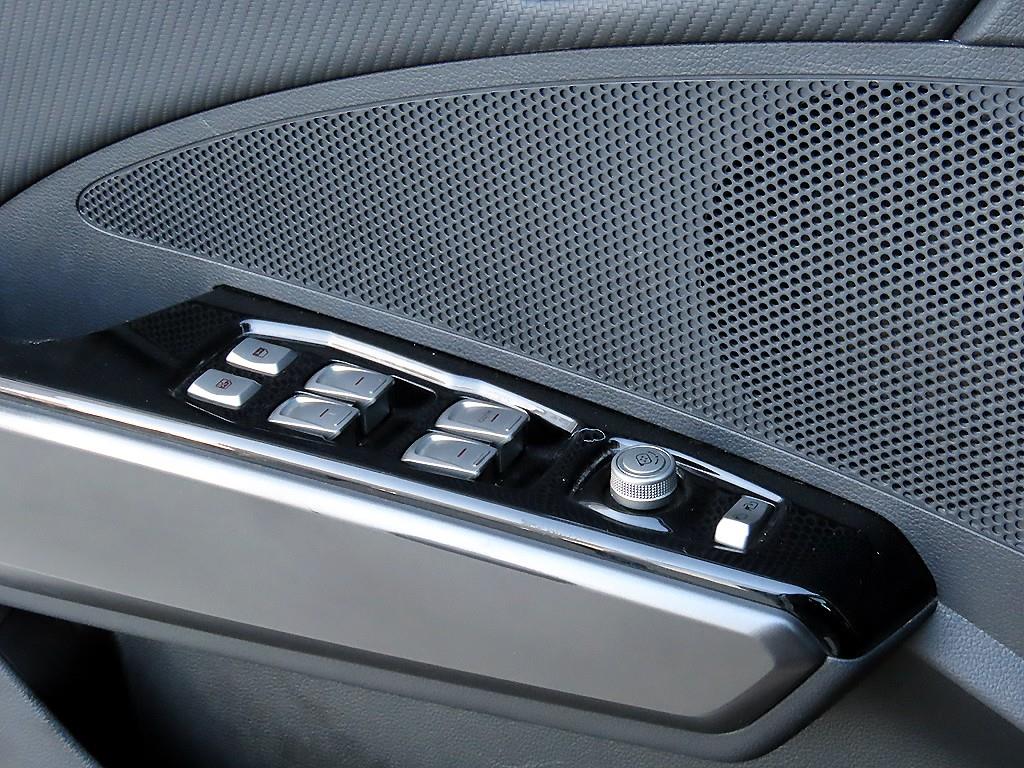 Ssangyong Tivoli - Vista 11