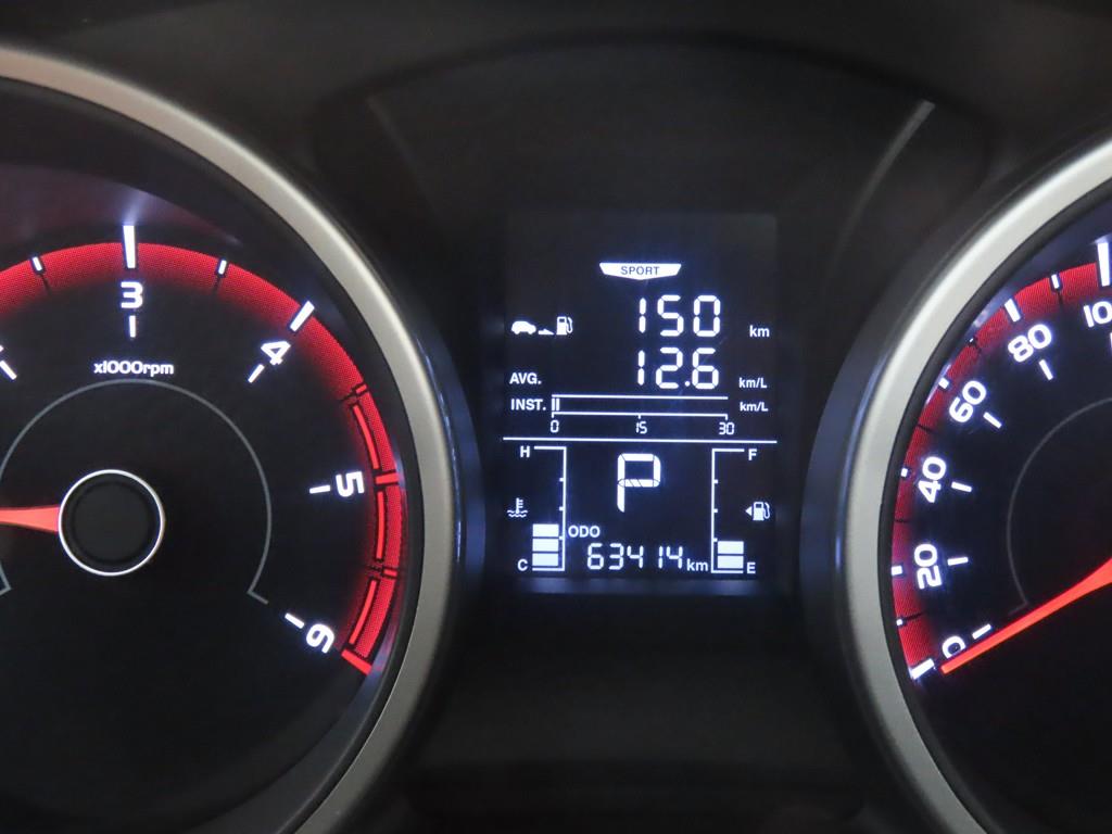 Ssangyong Tivoli - Vista 8